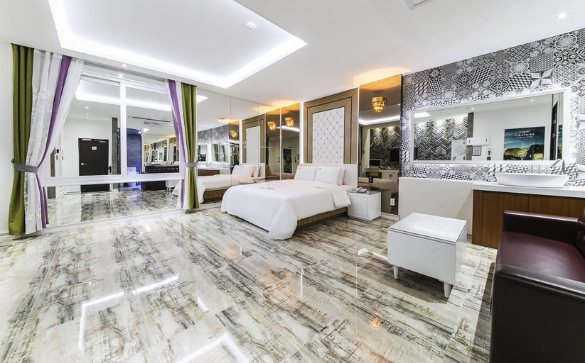 Public Area, Bentley Business Hotel, Jangseong