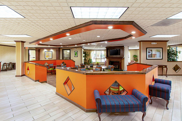 Public Area 3, Quality Inn & Suites Civic Center, Florence