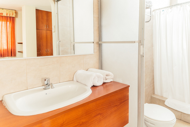 Bathroom 4, Hotel Del Rey, Guayaquil