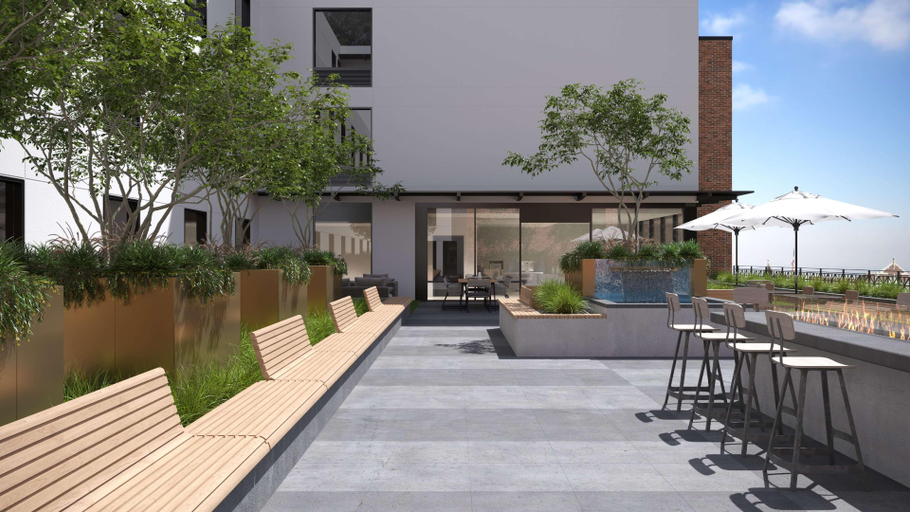 Exterior & Views
