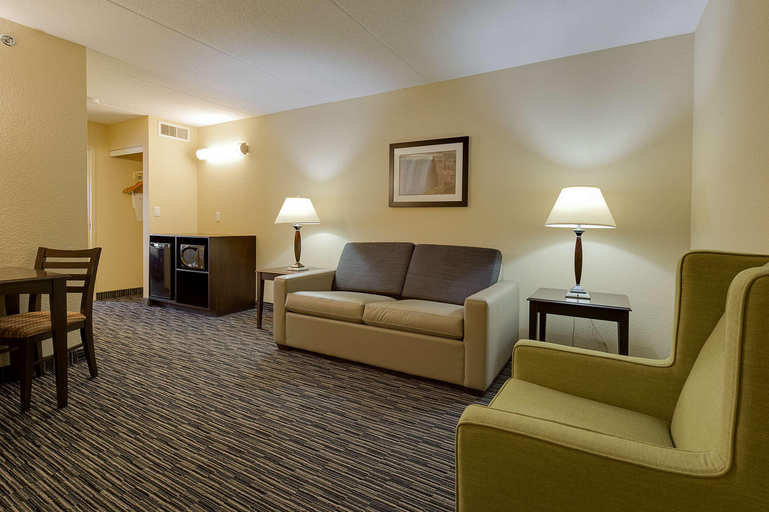 Public Area 3, Country Inn &Suites Niagara Falls, Niagara