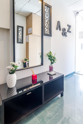 Public Area 3, AYZ Javier Cabrini - Auto check-in property, Madrid