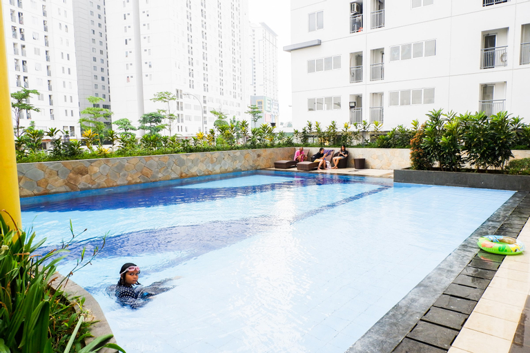 2BR Comfy Bassura City Apartment By Travelio, East Jakarta