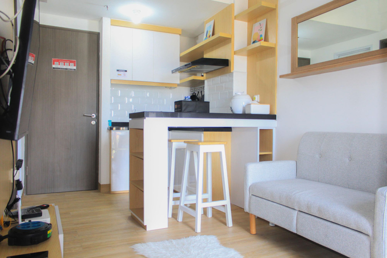 Others 2, Comfortable 2BR at Emerald Bintaro Apartment By Travelio, Tangerang Selatan