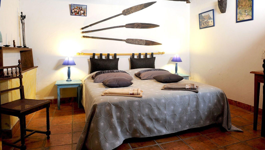Bedroom 3, Chambres d'hotes Idiartekoborda, Pyrénées-Atlantiques