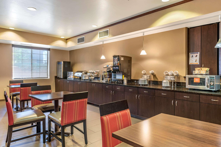 Food & Drinks 5, Comfort Suites Castle Rock - Denver South, Douglas