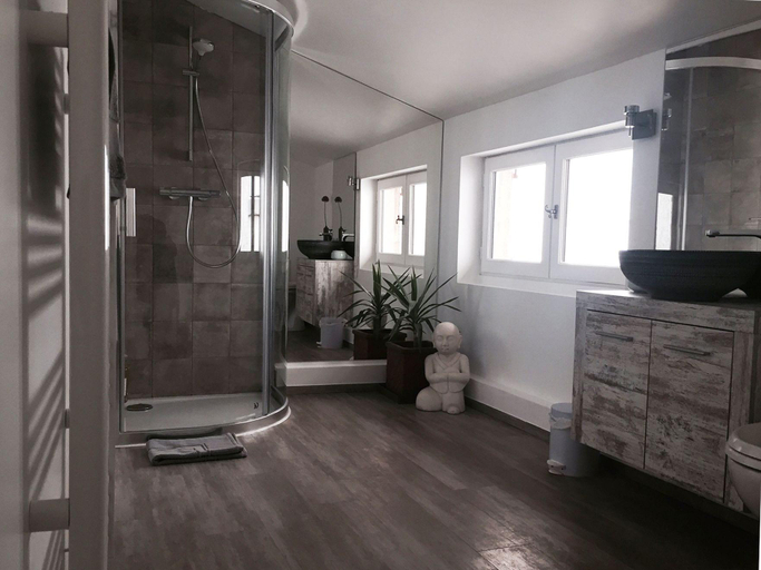 Bathroom, Demeure Du Lac De Fugeres, Haute-Loire