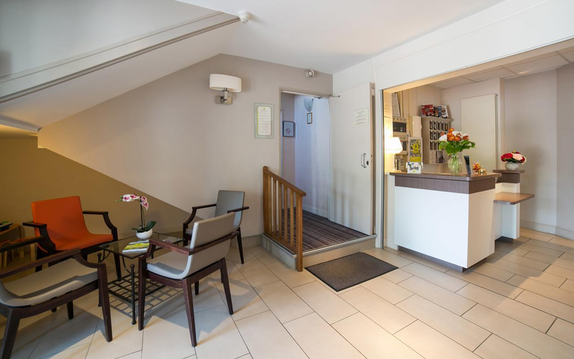 Public Area 2, Hotel Restaurant Auberge de la Rose, Maine-et-Loire