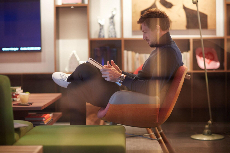 Public Area 3, citizenM Zürich, Zürich