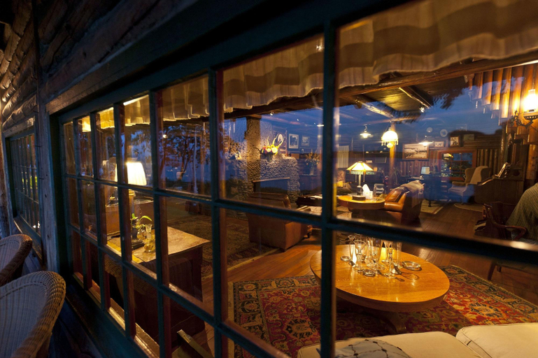 Public Area, Captain Whidbey, Island