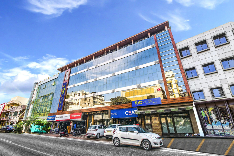 Exterior & Views, FabHotel Kiran Inn Tukoganj, Indore