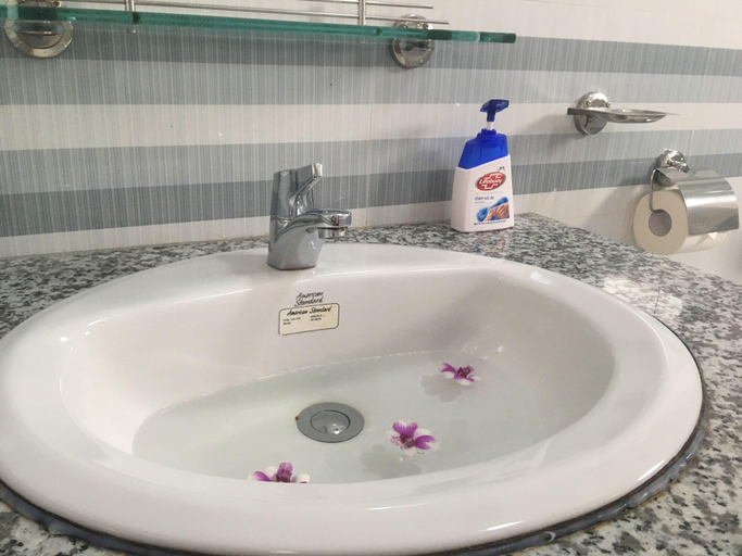 Bathroom 4, Camellia Resort & Spa, Phú Quốc