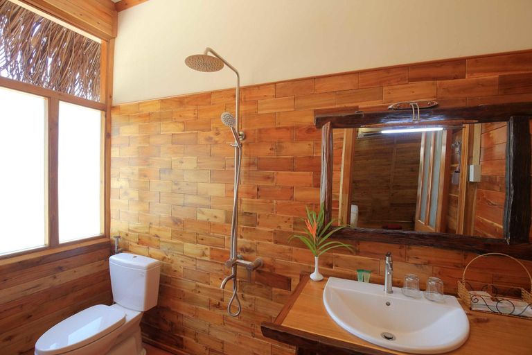 Bathroom 4, Phu Quoc Greenland, Phú Quốc