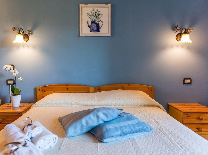 Bedroom 2, SCIUSCIA', Trapani