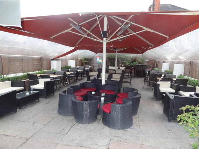 Public Area, UNIQUE, London