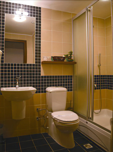 Bathroom 5, Butik Pendik Hotel, Pendik