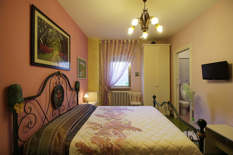 Bedroom 2, B&B In Centro a Pacentro, L'Aquila
