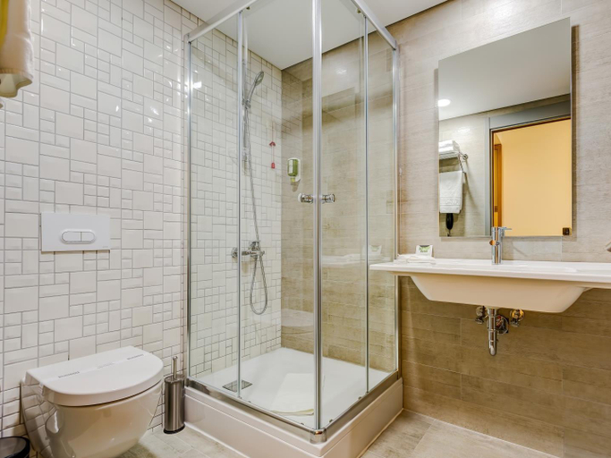 Bathroom 4, Plus Suit Ataşehir, Maltepe