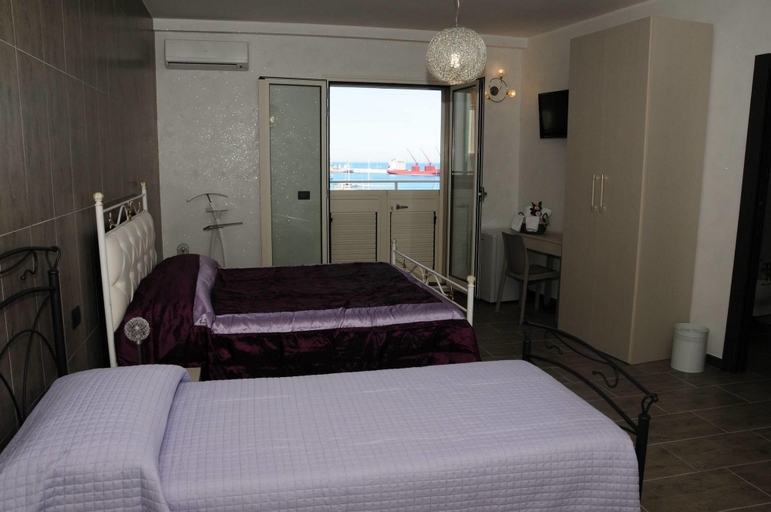 Bedroom 2, Mistral Exclusive B&B, Lecce
