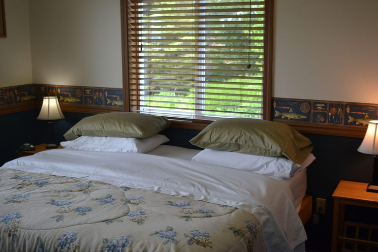 Others 4, Pioneer Inn Guesthouse, Kenai Peninsula