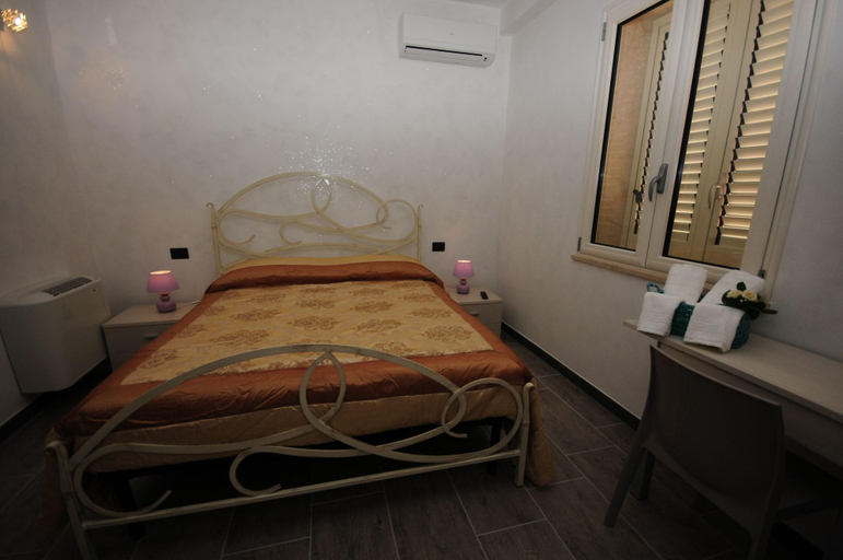 Bedroom 4, Mistral Exclusive B&B, Lecce