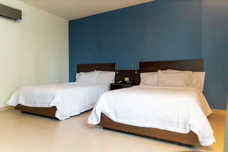 Bedroom 3, Hampton By Hilton Panama, Panamá