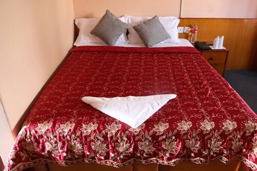 Hotel candle inn, Gandaki