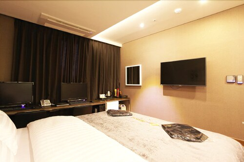 Ahava Hotel, Yeongdeungpo