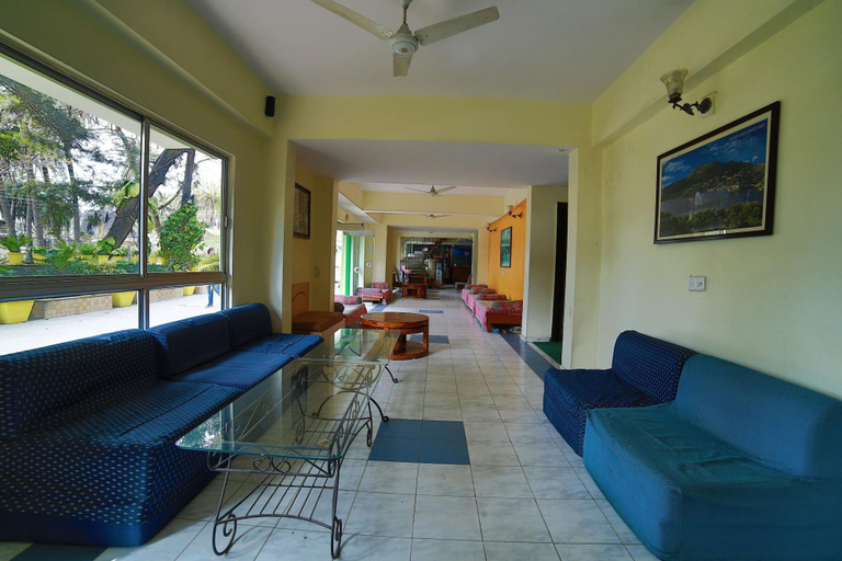 Public Area 3, Hotel Vishram Mount Abu, Sirohi