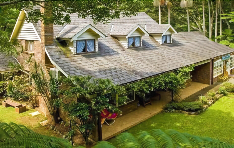 Exterior & Views 2, Curtis Cottage, Tamborine Mountain