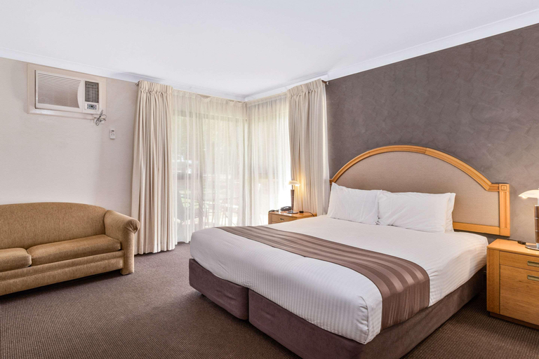 Bedroom 21