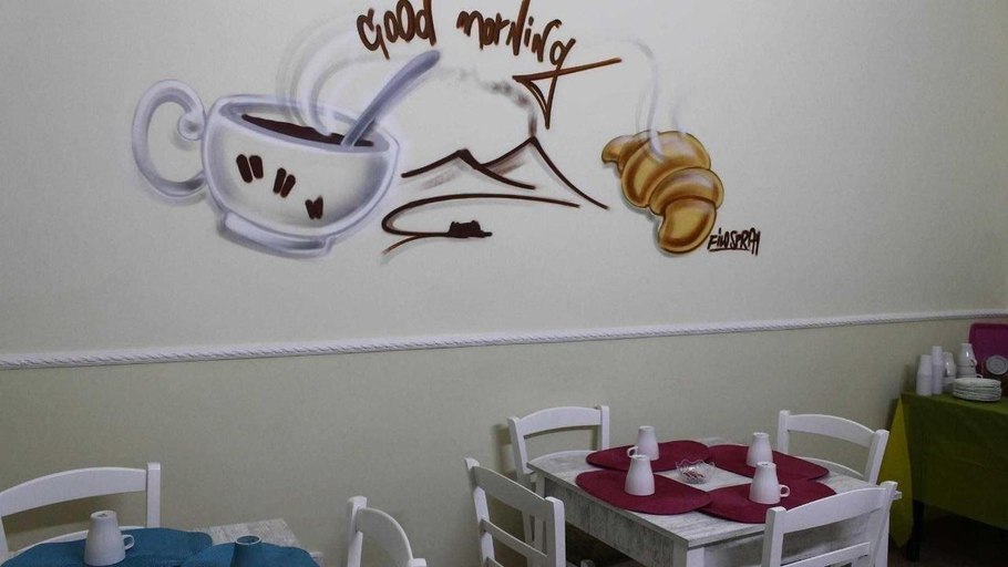 Others 5, B&B La Torretta di Chiaia, Napoli