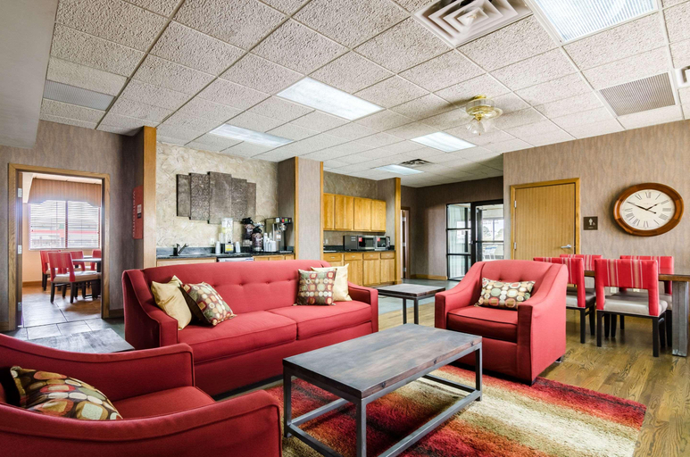 Public Area 2, Quality Inn & Suites Colby, Thomas
