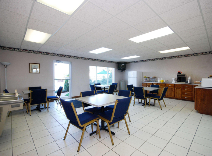 Food & Drinks 5, Comfort Inn & Suites Springfield KY, Washington
