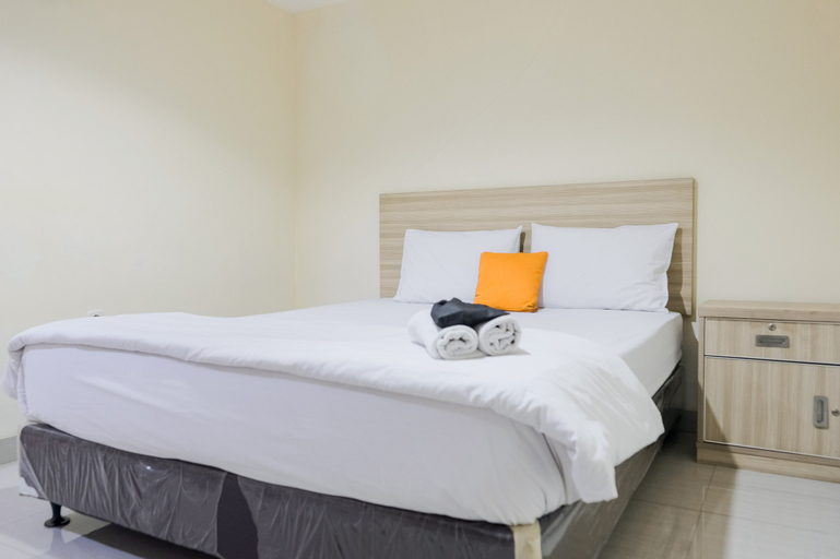 KoolKost near Harmoni Gajah Mada (Minimum Stay 6 Nights), West Jakarta