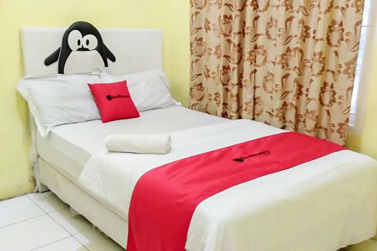 RedDoorz near Simpang Airport Palembang, Palembang