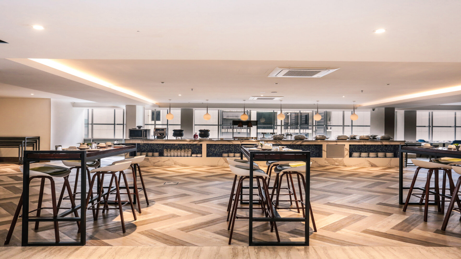Food & Drinks 2, Days Hotel & Suites by Wyndham KL (Chan Sow Lin MRT/LRT), Kuala Lumpur
