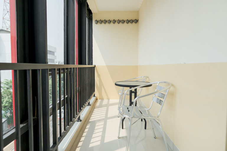 KoolKost near Harmoni Gajah Mada (Minimum Stay 6 Nights), West Jakarta