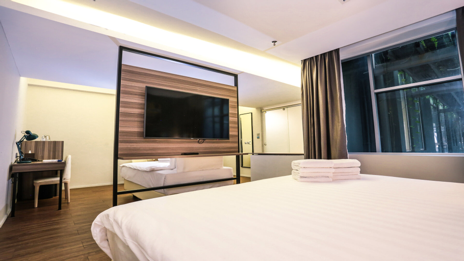 Bedroom 5