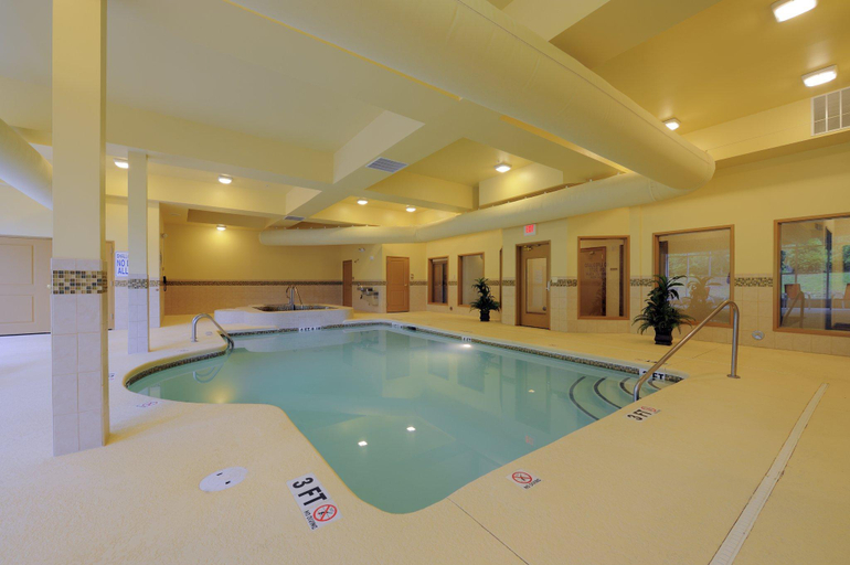 Sport & Beauty, Country Inn & Suites Columbia at Harbison, SC, Lexington