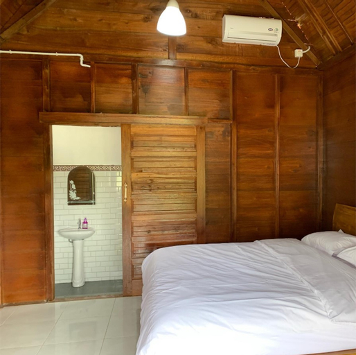 Bedroom 5, Tanah Penida Bungalows, Klungkung