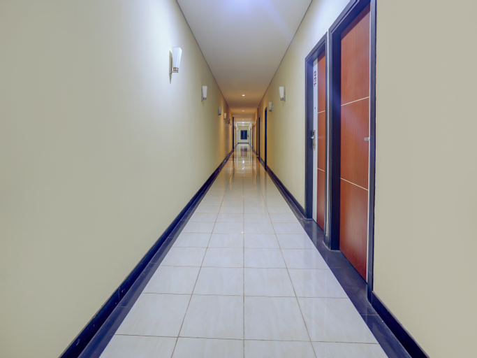 Public Area 2, OYO 3936 Hotel Trisula Makassar, Makassar