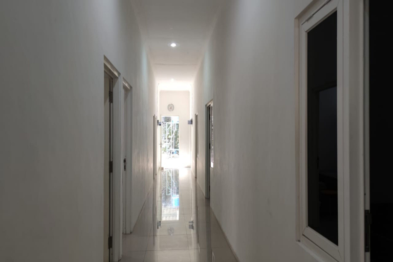 Public Area 3, OYO 90440 Zleepy Whiteland, Semarang