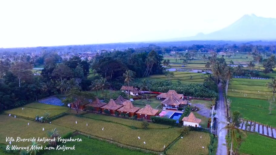 Villa Riverside Kalijeruk Yogyakarta, Sleman