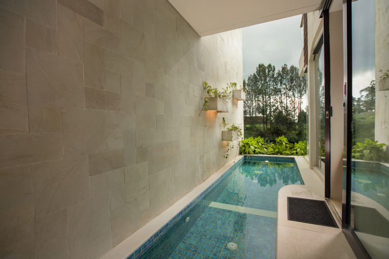 Sunsetfalls Gardens & Resort, Magelang
