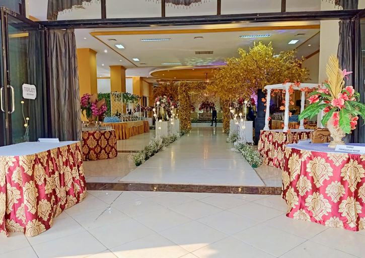 Public Area 4, DEWIZA HOTEL & CONVENTION HALL, Serang