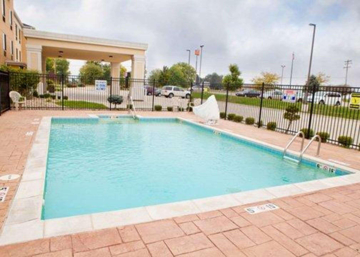Sport & Beauty, Comfort Suites Bloomington I-55 And I-74, McLean