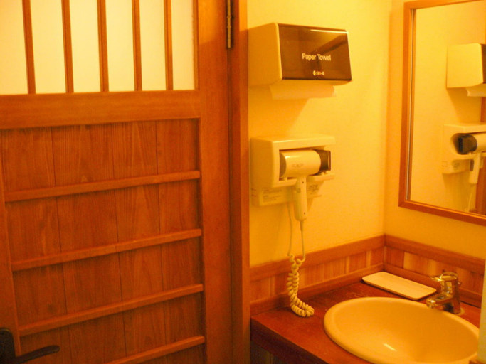 Bathroom 4, Yunohira-Onsen Ryokan Yamashiroya, Yufu