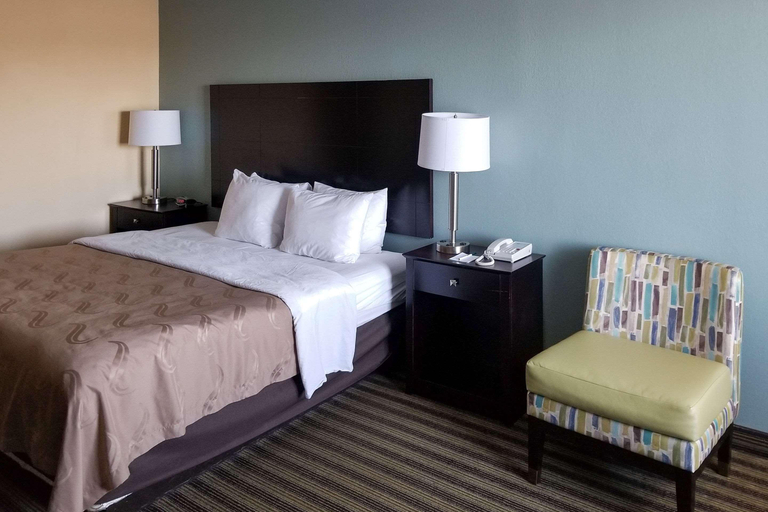 Bedroom 4, Quality Inn Calhoun North I-75, Gordon
