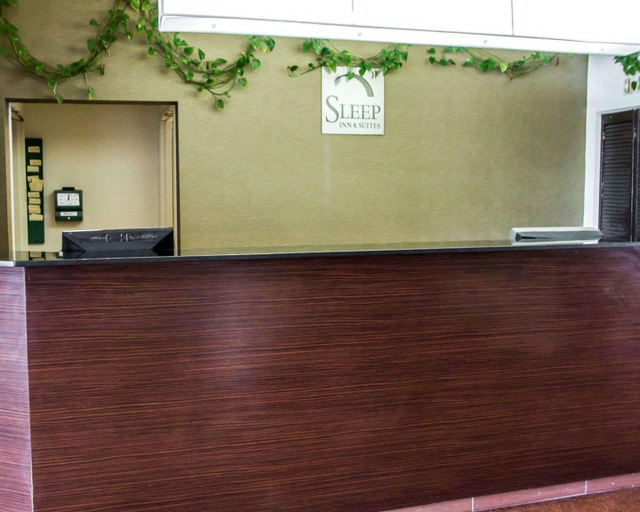Public Area 3, Sleep Inn & Suites Niantic North, New London